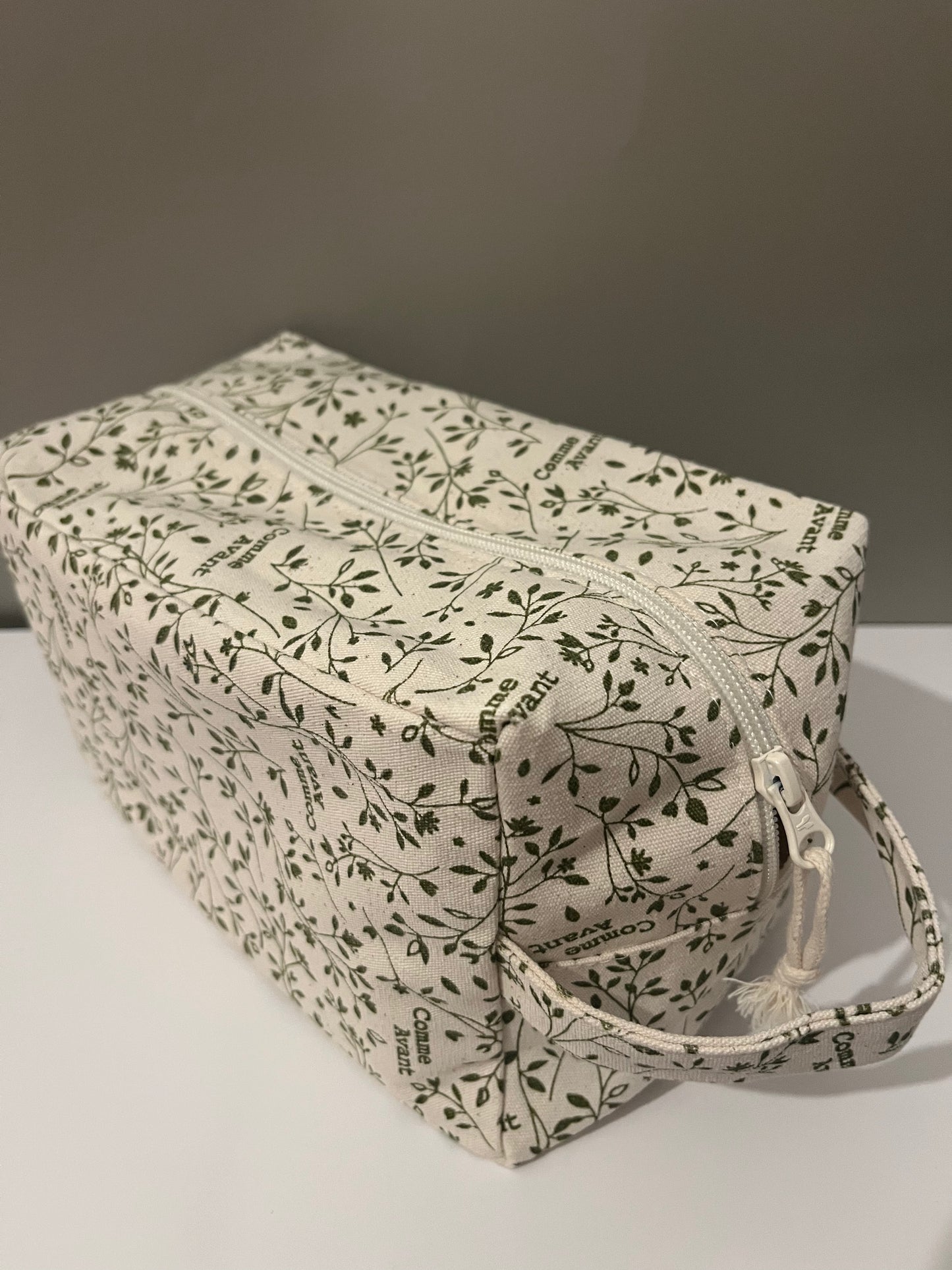 Trousse de Toilette Fleurie en coton bio - Flora & Sens